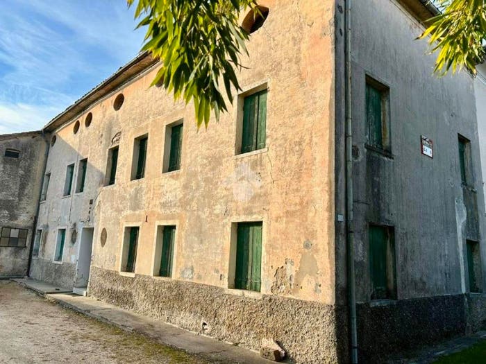 Casa con 6 locali in vendita in Via Molinetto, Crespano Del Grappa, Pieve del Grappa