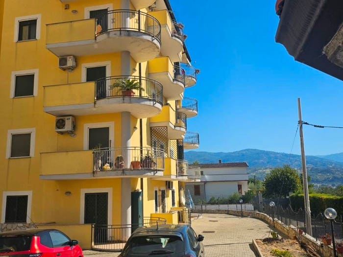Appartamento trilocale in vendita in Via Catania, Settimo, Montalto Uffugo