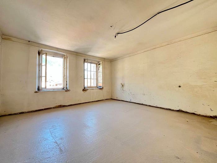 Appartamento quadrilocale in vendita in Via Giuseppe Garibaldi, Mezzolombardo