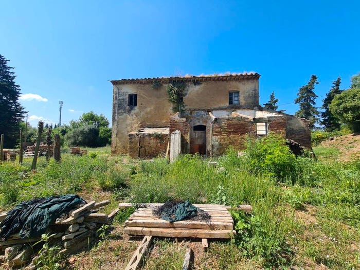 Casa con 6 locali in vendita in Via Valleregli, Fauglia