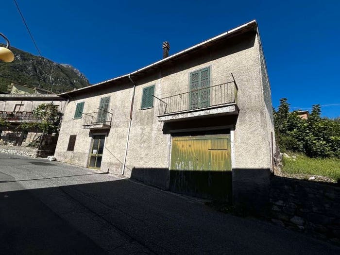 Casa quadrilocale in vendita in San Vincenzo Valle Roveto Superiore, San Vincenzo Valle Roveto