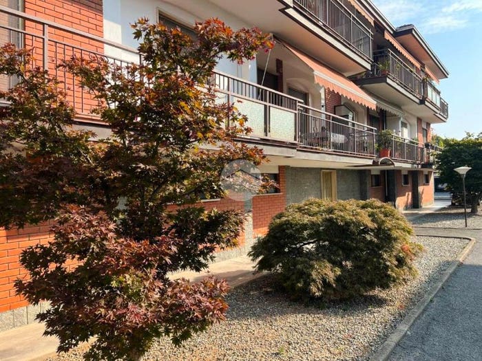 Appartamento trilocale in vendita in Via Iside Viana, Candelo