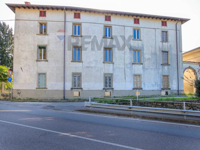 Appartamento con 6 locali in vendita in Centro, Villa d'Adda