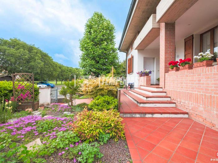 Casa con 6 locali in vendita in Via Serafino Gasiani, Ponte Samoggia, Anzola dell'Emilia