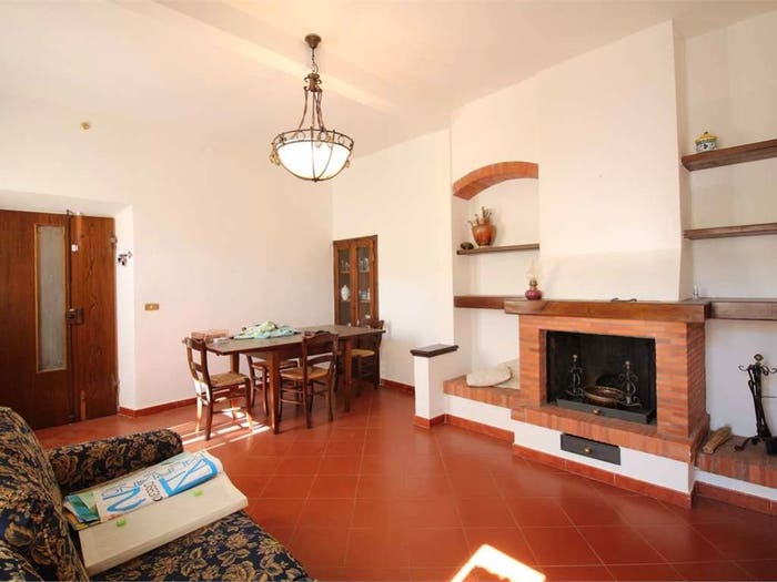 Appartamento con 6 locali in vendita in Via XX settembre, Centro, Buti