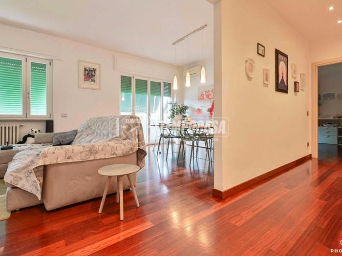 Appartamento con 5 locali in vendita in Via dei Pensieri, Ardenza, Livorno