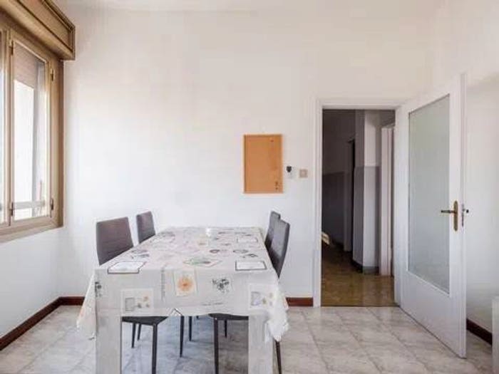 Appartamento con 6 locali in vendita in Via Cesare Boldrini, Bolognina, Bologna