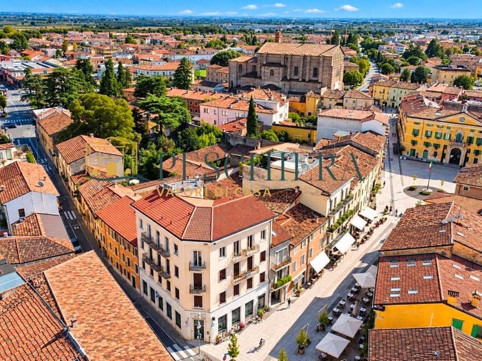 Appartamento bilocale in vendita in Via Guglielmo Marconi, Centro, Valeggio sul Mincio