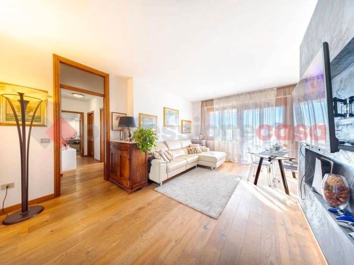 Appartamento con 5 locali in vendita in Via Bernardo Prato, Sorgenti, Livorno
