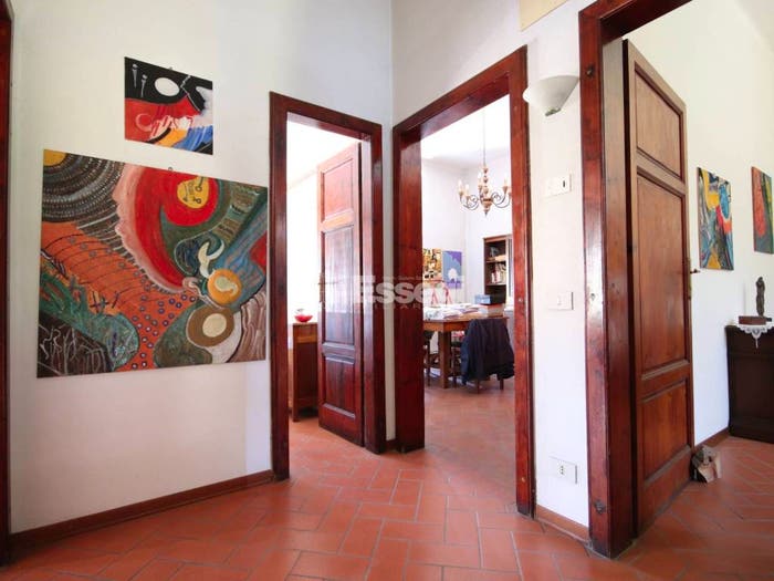 Casa con 6 locali in vendita in Via Castruccio Buonamici, Sant'Anna, Lucca