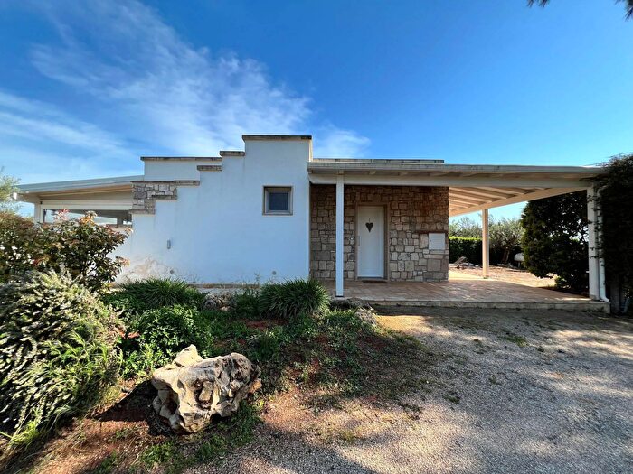 Casa con 5 locali in vendita in Litoranea Sant'IsidoroS Caterina, Nardo'