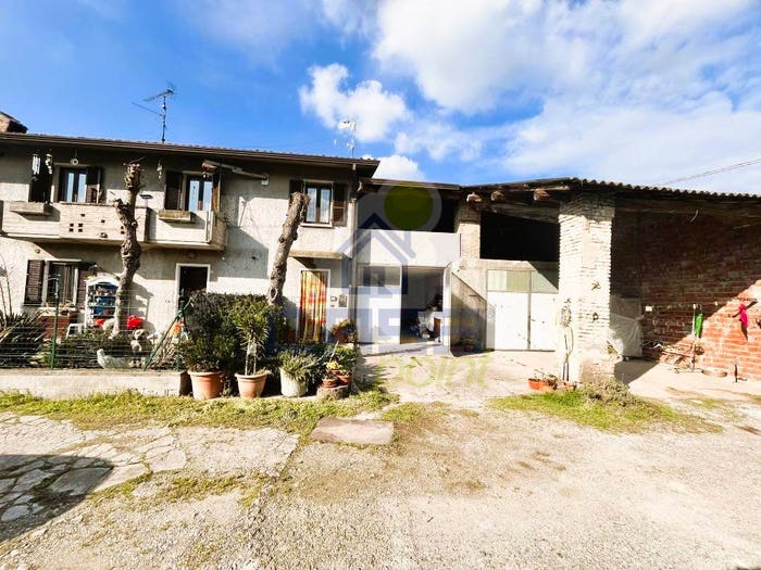 Appartamento con 5 locali in vendita in Via Manzoni, Remedello Di Sotto, Remedello