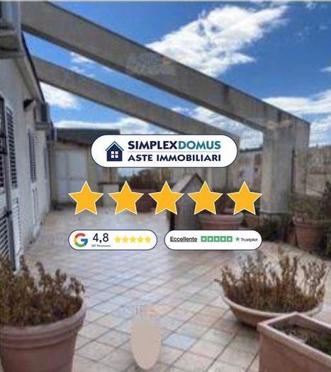 Appartamento quadrilocale in vendita in Viale Sicilia, Centro, Caltanissetta