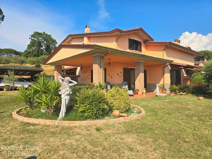 Casa con 6 locali in vendita in Via Antonio Chiorri, San Martino in Colle Sant'Enea, Perugia