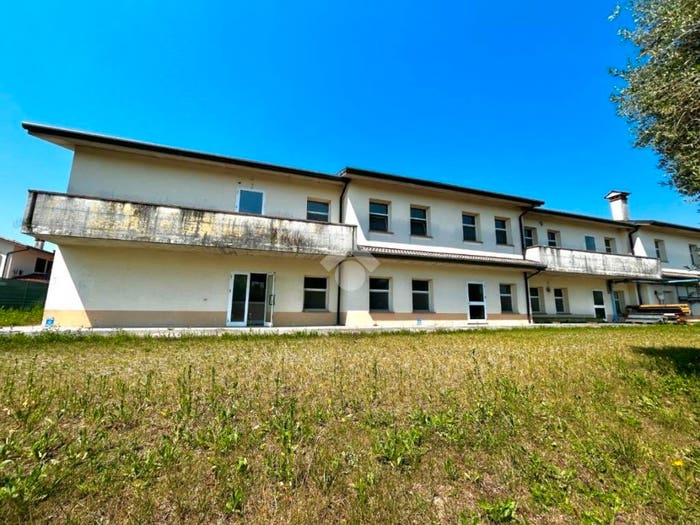 Casa con 6 locali in vendita in Via Cornaro, Madonna Della Salute, Maser