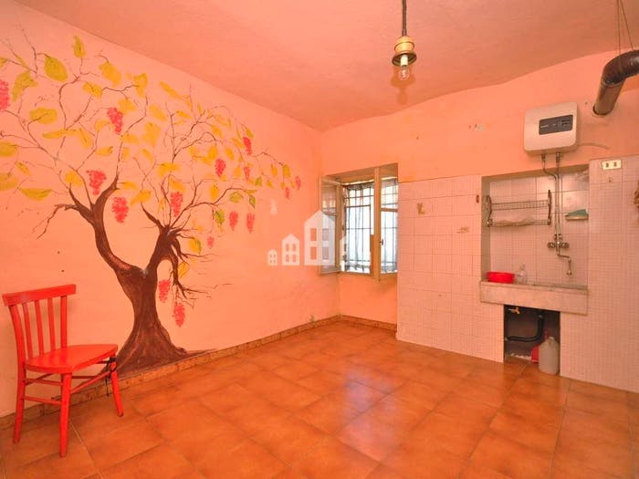 Casa bilocale in vendita in Via Vallesoana, Centro, PontCanavese