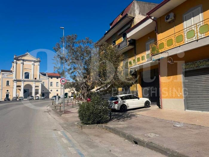 Appartamento con 5 locali in vendita in Via Fuori porta Roma, Centro, Capua