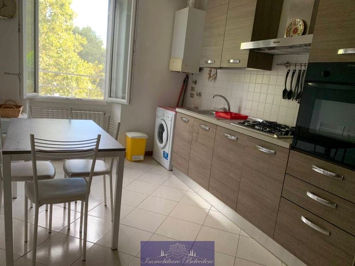 Appartamento trilocale in vendita in Piazza Ferrucci, Gavinana, Firenze