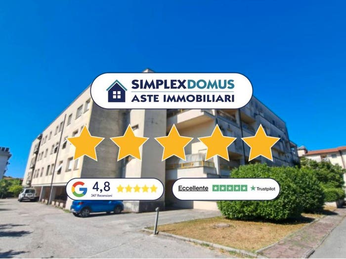Appartamento quadrilocale in vendita in Largo Wanda Pitoni, Rieti
