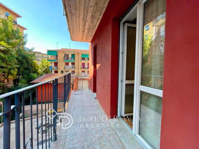 Casa in vendita in Via Bellinzona, Monte Olimpino, Como