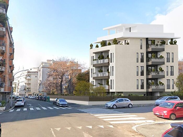 Appartamento trilocale in vendita in Via Otricoli, Furio Camillo, Roma