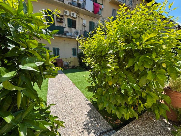 Appartamento trilocale in vendita in Piazza Torquato Tasso, San Frediano, Firenze