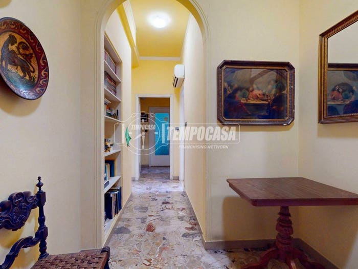 Appartamento quadrilocale in vendita in Piazza Fanteria, Centro, Mantova