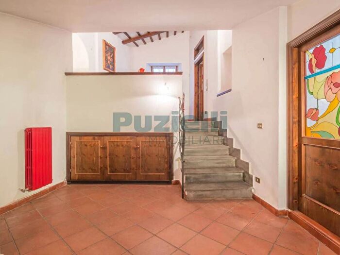 Appartamento quadrilocale in vendita in Via Anton Di Nicolò, Centro, Fermo