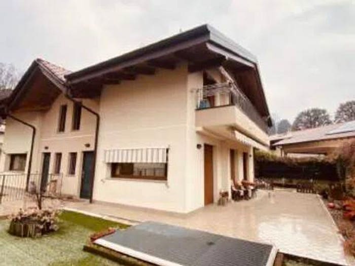 Casa con 6 locali in vendita in Via Monte Nevoso, Crenna Bettolino, Gallarate