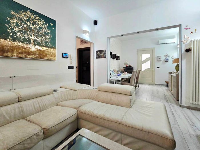 Appartamento quadrilocale in vendita in Via Trieste, Tuglie