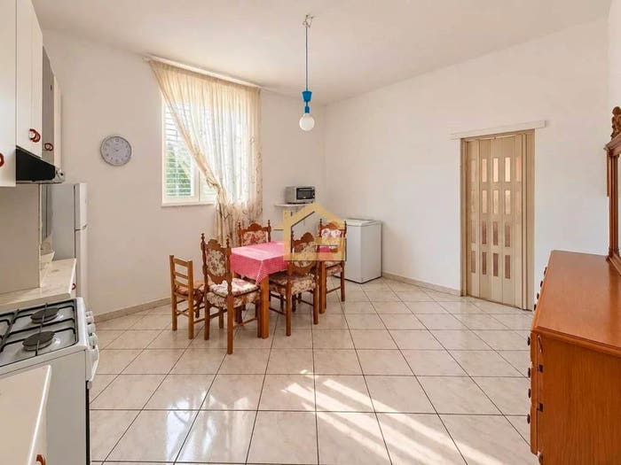 Appartamento bilocale in vendita in Via Vittorio Veneto, Piscinola, Napoli