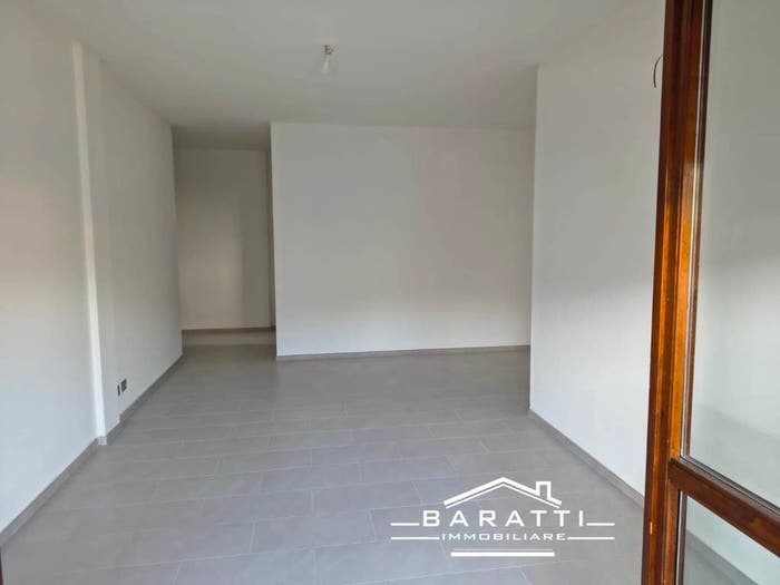Appartamento trilocale in vendita in Centro, Luzzara