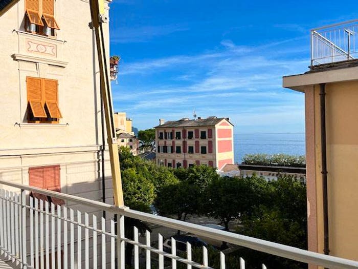 Appartamento con 6 locali in vendita in Via Giuseppe Mazzini, Centro, Bogliasco