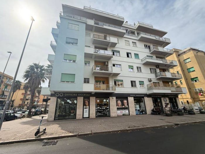 Appartamento quadrilocale in vendita in Viale Capitan Consalvo, Ostia Levante, Roma