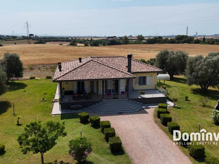 Casa con 6 locali in vendita in Strada Querciolare, Montalto di Castro
