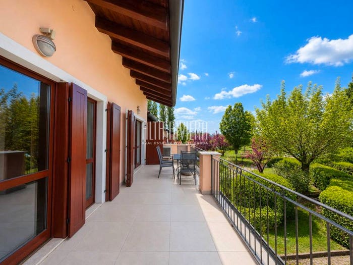 Appartamento trilocale in vendita in Centro, Peschiera del Garda