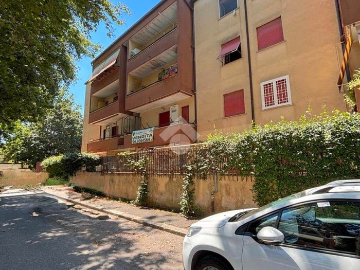 Appartamento trilocale in vendita in Viale delle Regioni, Centro, Genzano di Roma