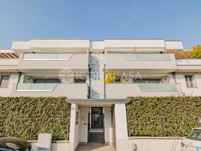 Appartamento trilocale in vendita in Via Alberto Battaglia, Centro, Busto Garolfo