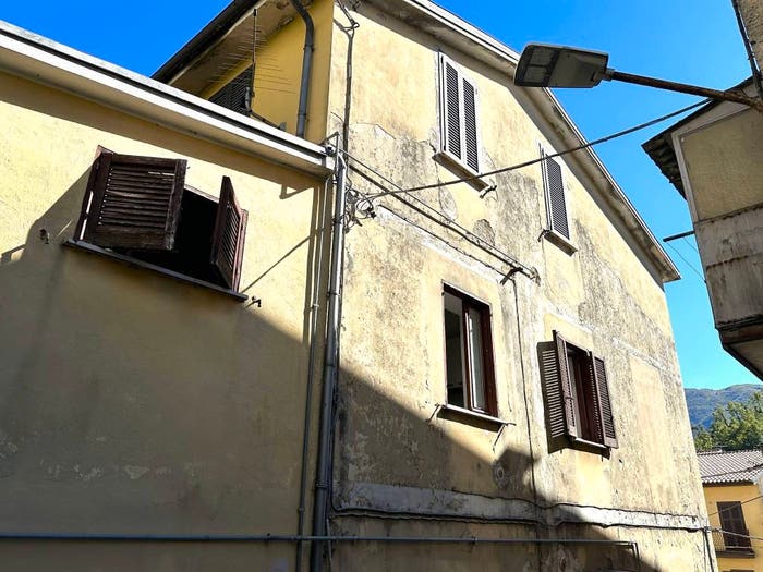 Appartamento trilocale in vendita in Sobborgo Sant'Antonio, Centro, Carsoli