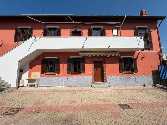 Casa con 6 locali in vendita in Via Maestra, Torrazza, Borgo San Siro