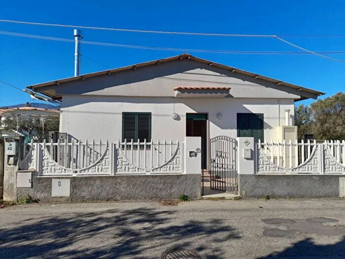 Appartamento trilocale in vendita in Delle Magnolie, San Sostene Marina, San Sostene
