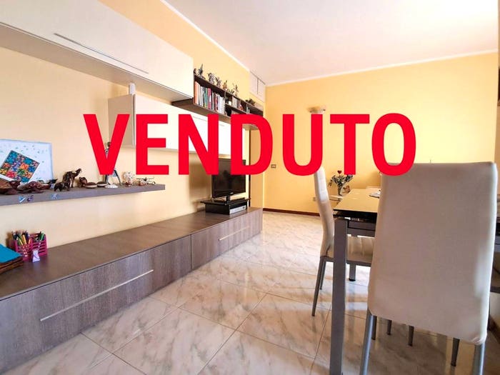 Appartamento bilocale in vendita in Via Angelo Comotti, Centro, Cambiago