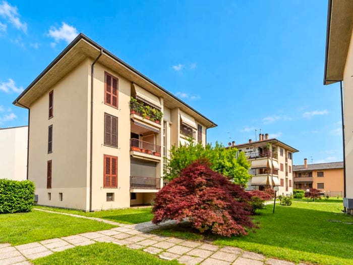 Appartamento trilocale in vendita in Via Aldo Moro, Centro, Cusago