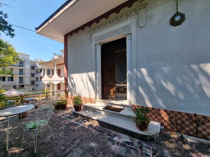 Casa in vendita in Via Nazionale, Liveri