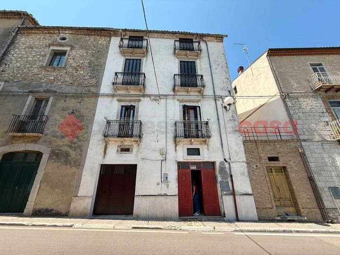 Appartamento con 6 locali in vendita in Vico Dabormida, Casacalenda