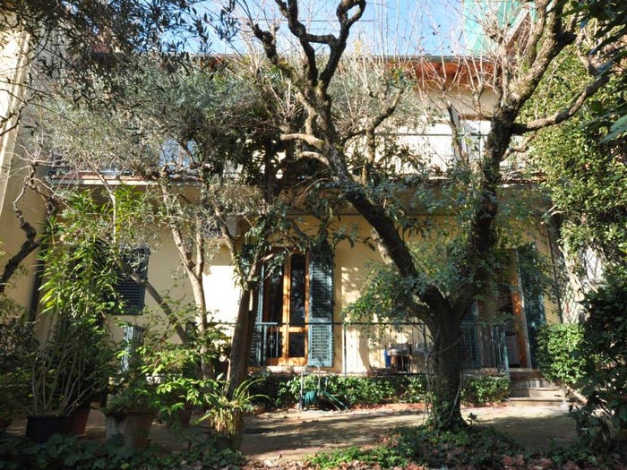 Casa con 6 locali in vendita in Via Cammillo Barni, Galluzzo, Firenze