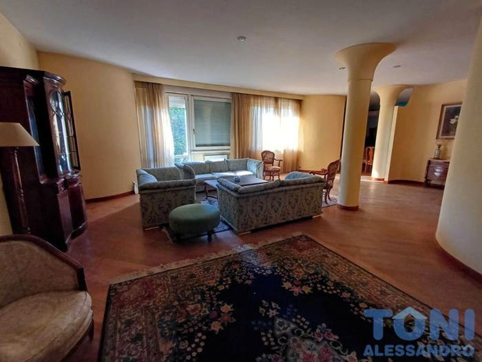 Casa con 6 locali in vendita in Masini XX Settembre, Empoli