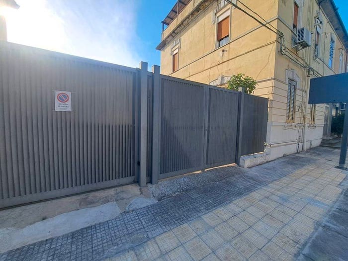 Appartamento bilocale in vendita in Via Giuseppe La Farina, Provinciale, Messina