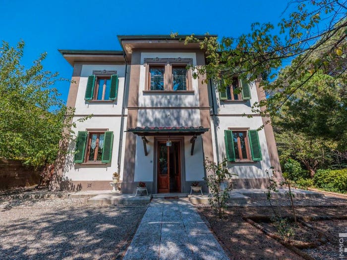 Casa con 6 locali in vendita in Strada Provinciale Montecatini Val di Cecina, Montecatini Val di Cecina