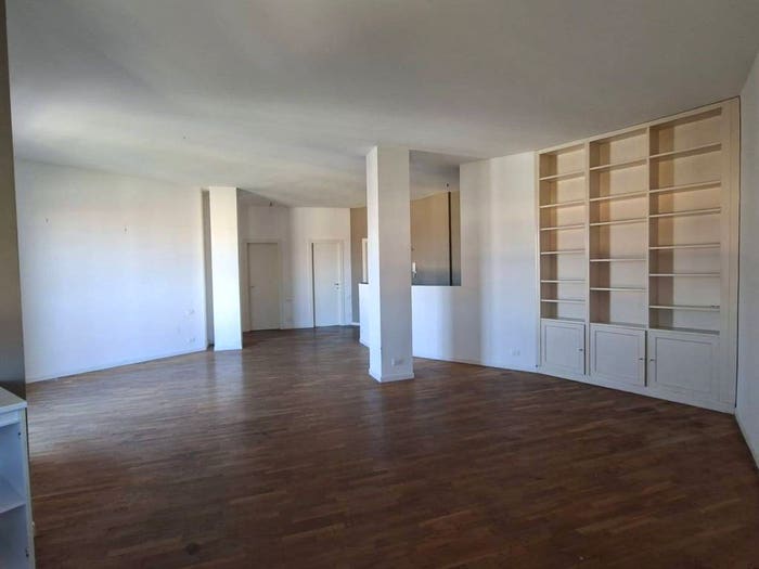 Appartamento con 5 locali in vendita in Pista, Alessandria